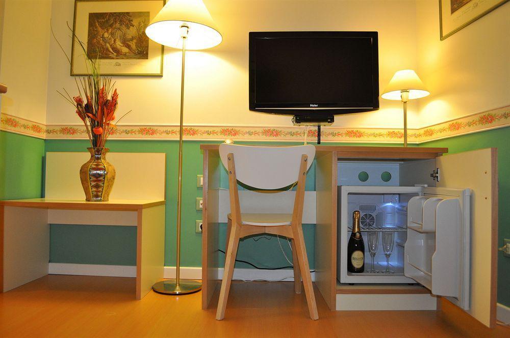 Residenza Ponte Sant'Angelo Hotel Rom Eksteriør billede