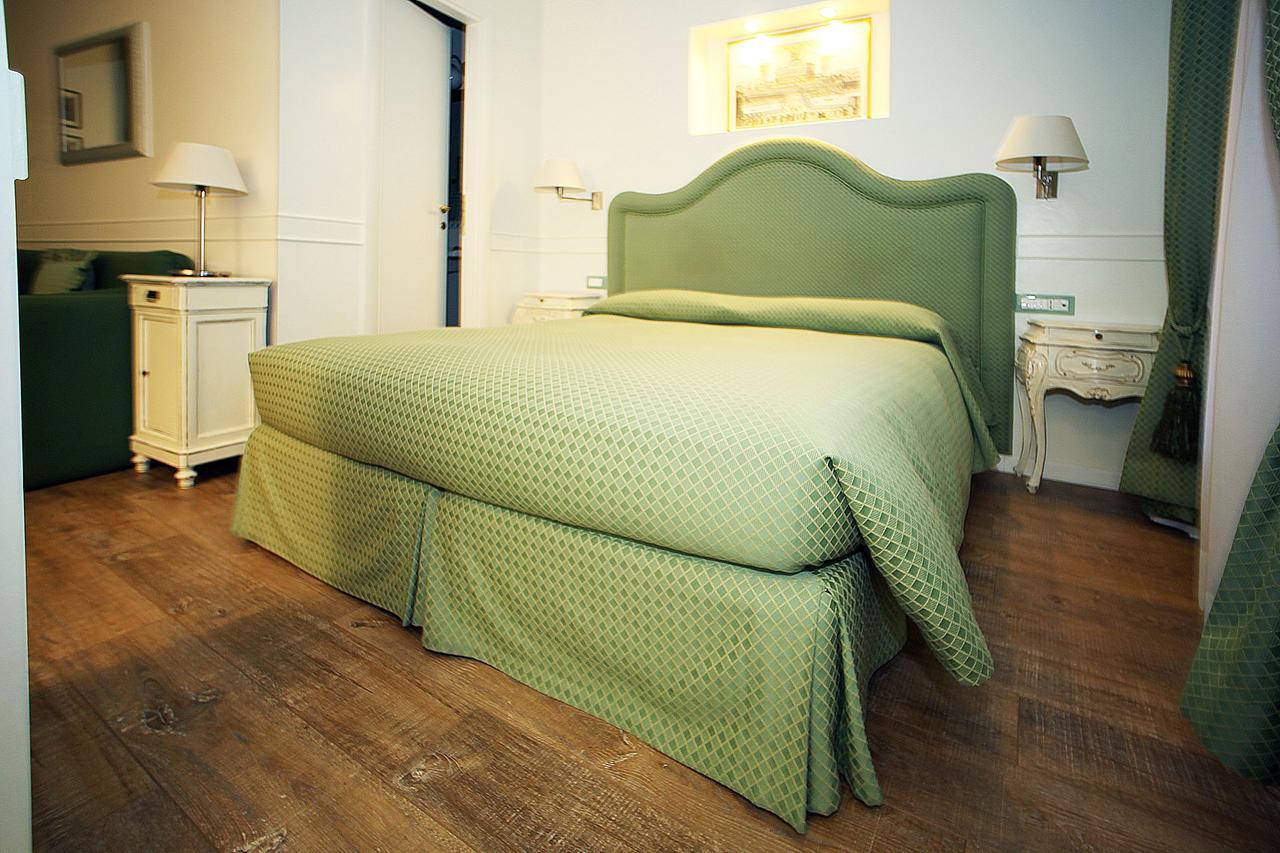 Residenza Ponte Sant'Angelo Hotel Rom Eksteriør billede